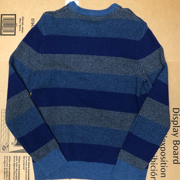 Gap Lambswool Sweater Size M - Picture 2 of 3